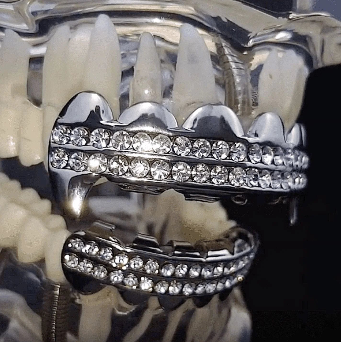 Vampire Fang Grillz Set Two Row Silver Tone Top Fangs & Bottom Teeth Bling Grills