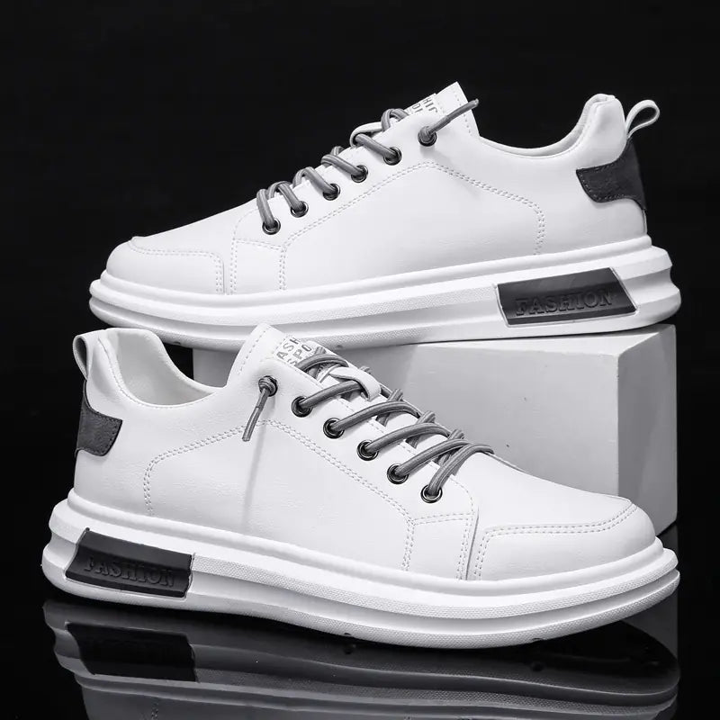 Trendy Spring/Summer Men's Casual Leather Sneakers