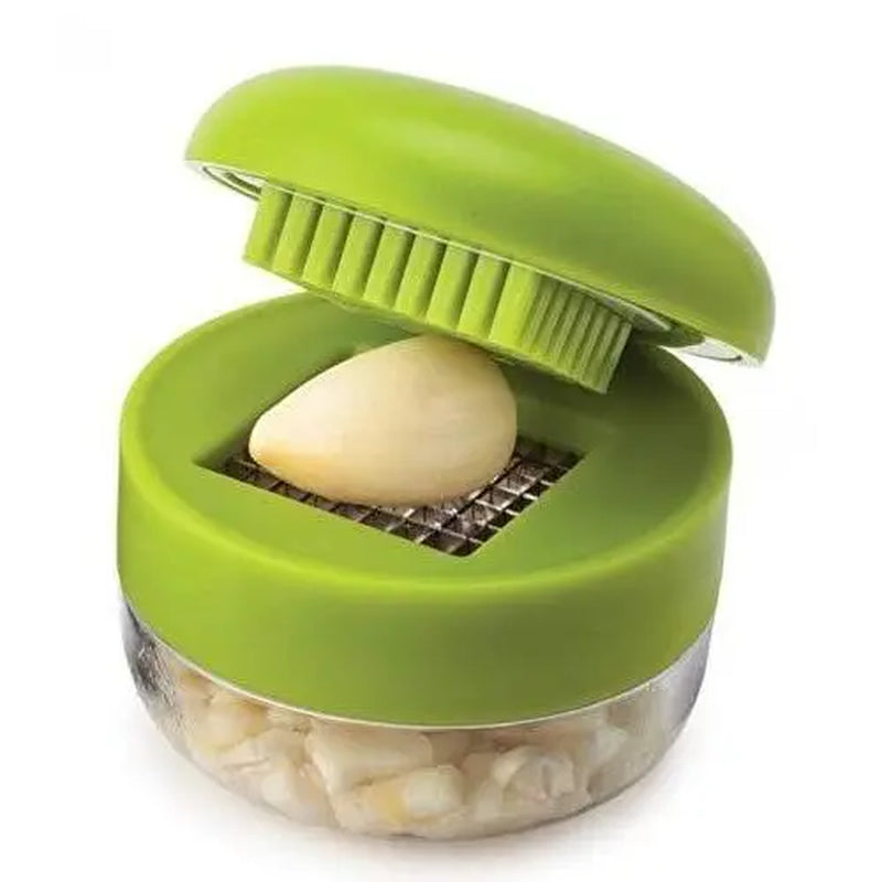 Elevate Your Cooking with the Mini Garlic Chopper and Press – Effortless Mincing and Stylish Design in Vibrant Green!