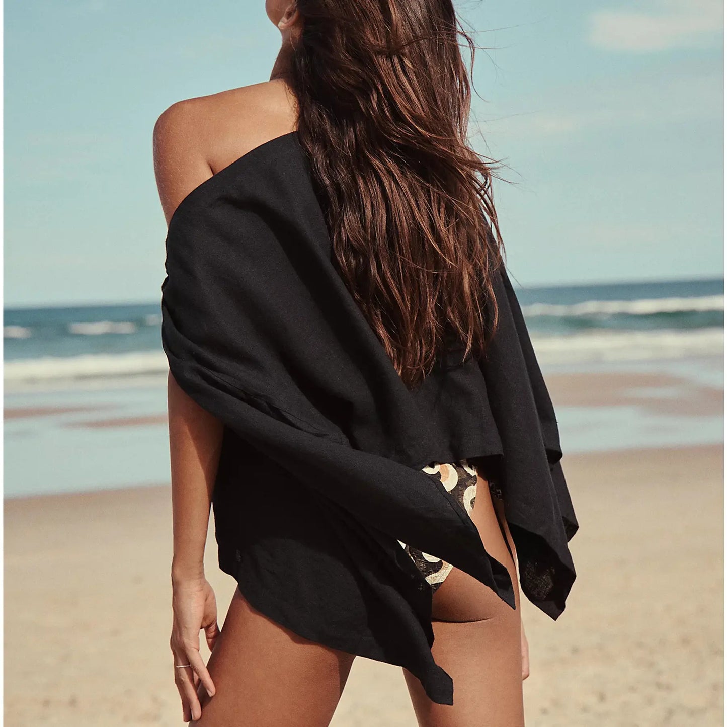 Elevate Your Summer Style with the Hixiaohe Women's Convertible Cape Top - Casual Split Sleeve Poncho for Effortless Vacation Looks