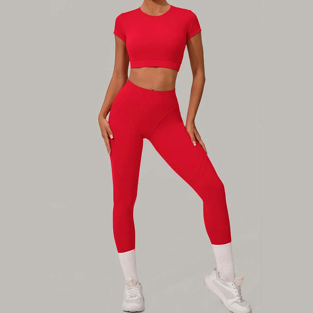 Elevate Your Workout with Our Women's 2-Piece Seamless Yoga Set - Stylish Athletic Wear for Ultimate Comfort and Performance!