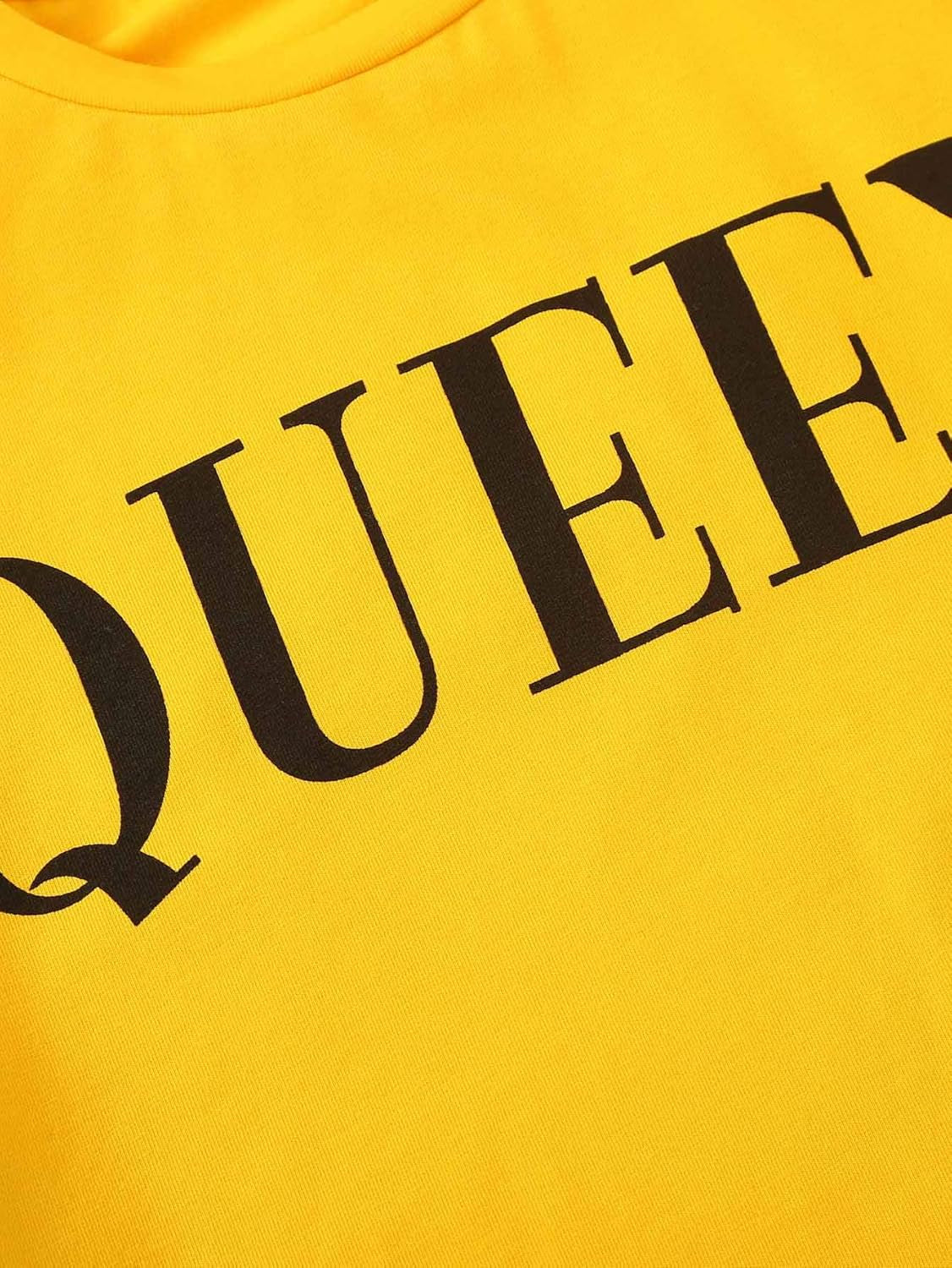 Stylish Girls 2 Piece Letter Graphic Crop Top and Legging Set for Trendy Young Fashionistas