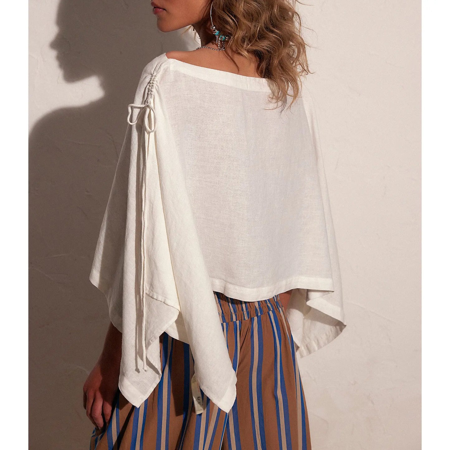 Elevate Your Summer Style with the Hixiaohe Women's Convertible Cape Top - Casual Split Sleeve Poncho for Effortless Vacation Looks