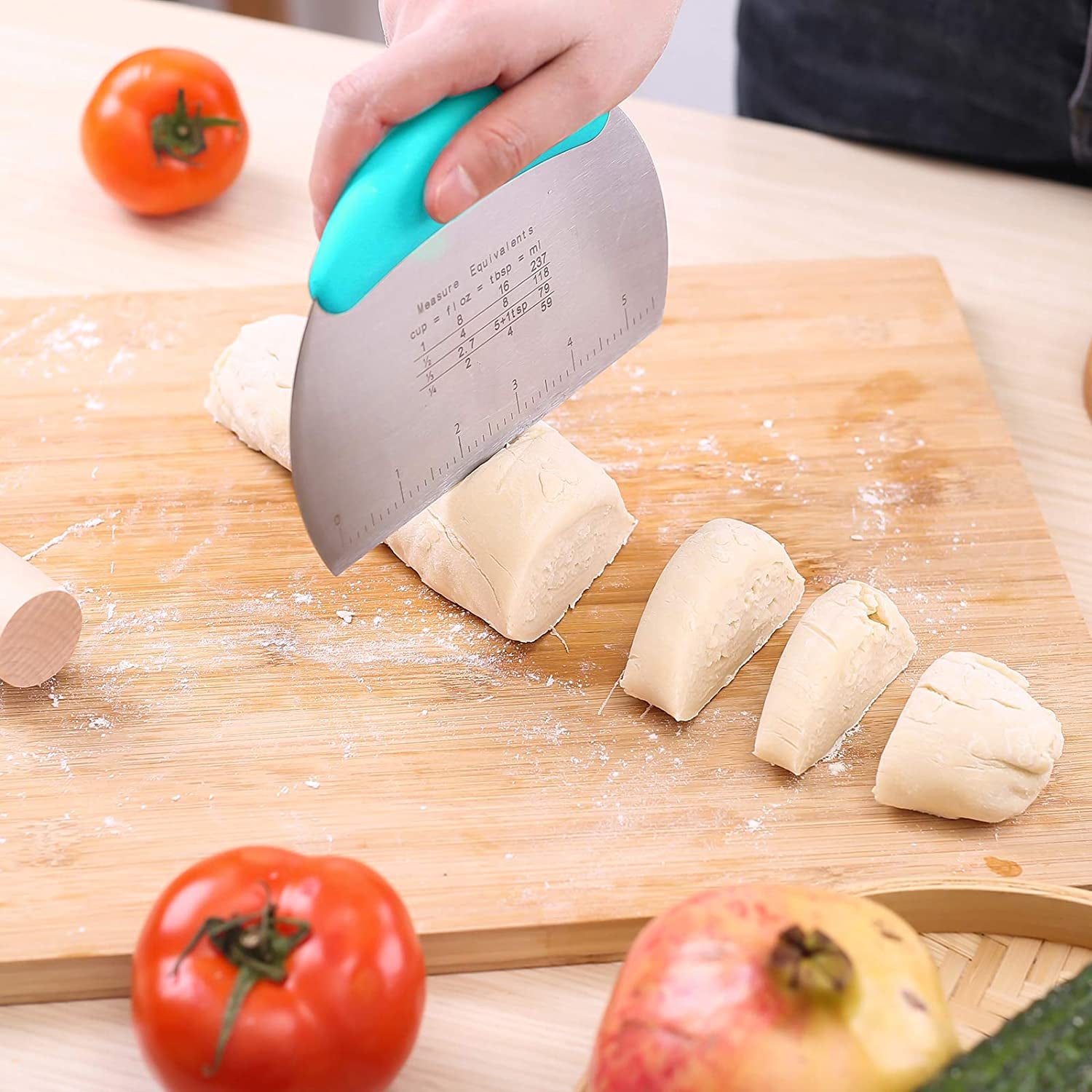 1 Pcs Dough Pastry Scraper Chopper/Stainless Steel Dough Scraper Cutter with Ergonomic Rubber Non-Slip Grip/Dough Scraper Cutter/Pro Pastry Pizza Cutter Chopper (Blue)