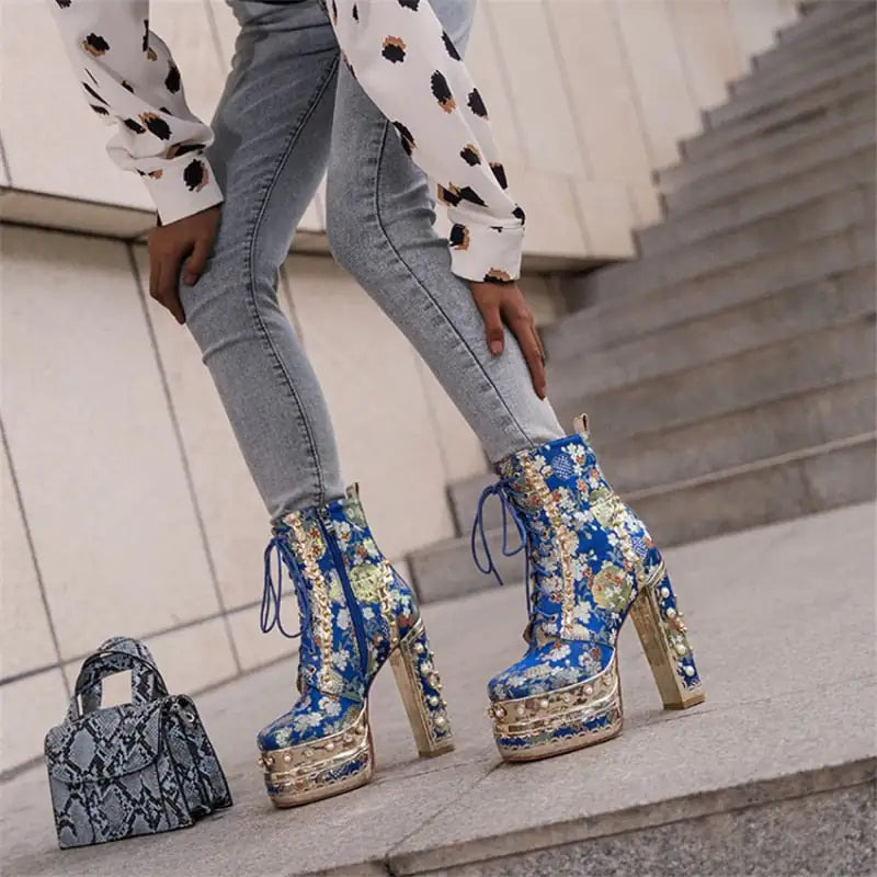 Fleur de Luxe - Platform Ankle Boots with Floral Pattern