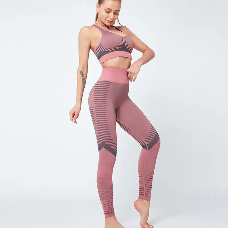 Seamless yoga set, matching top and leggings, neutral tone, stretchy fabric, workout outfit - rose 3